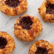 Bridor Vegan Cherry and Flax Seeds Crown RTB 48x90 GM