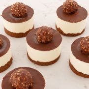 White Chocolate Cheesecake with Ferrero Rocher 12x120 GM